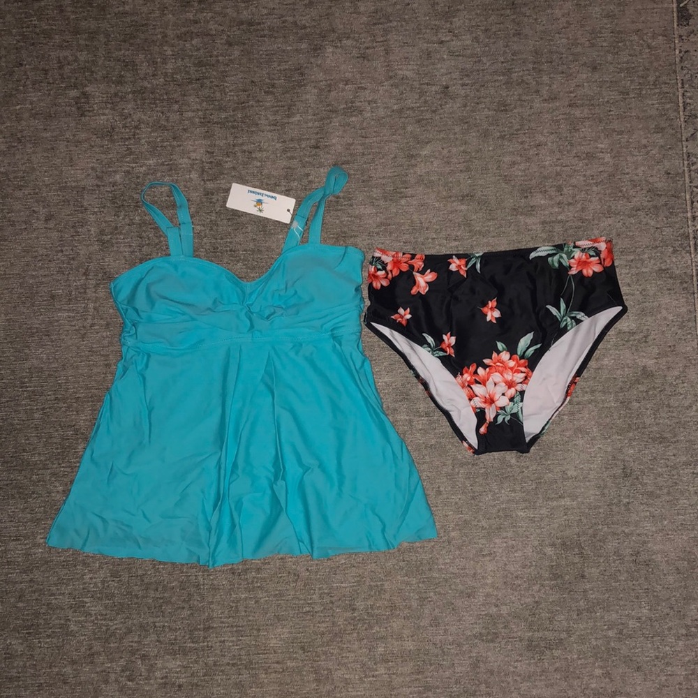 Floral print twist front high waisted tankini set